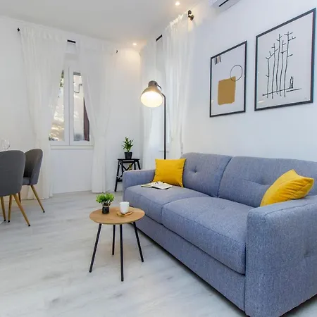 Apartment Ena ,City Center Sibenik Exterior photo