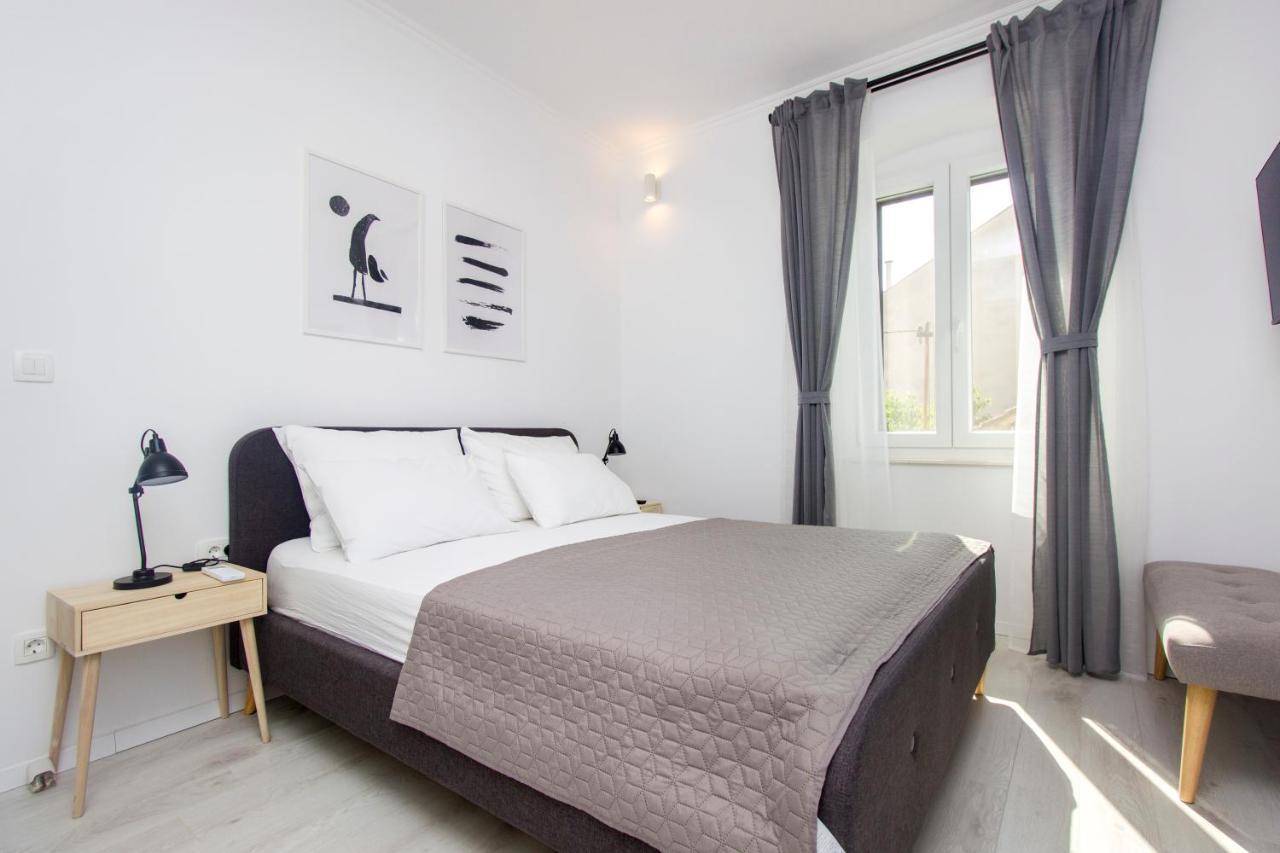 Apartment Ena ,city Center *